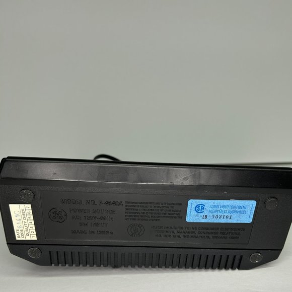 GE Clock Radio AM/FM Alarm Clock 2 Wake Times Model 7-4648A - Picture 8 of 8